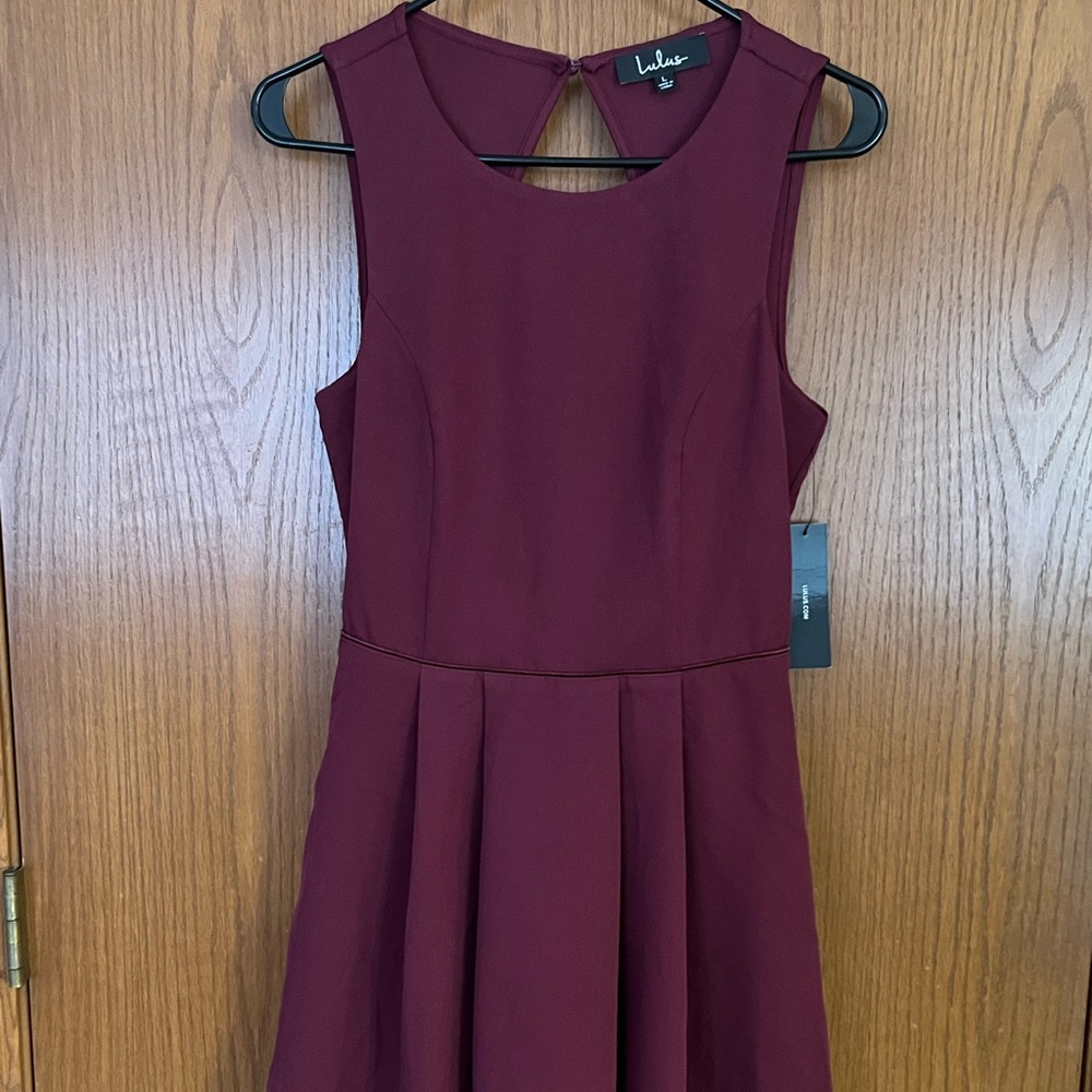 NWT! Lulus Pretty Open Back Dress